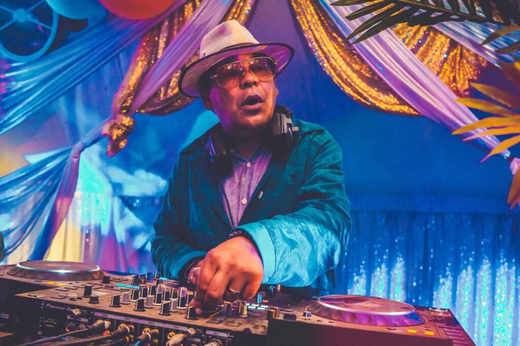 Craig Charles Dj-ing